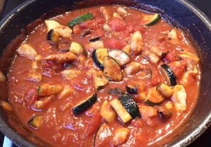 paradicsomos cukkinis csirkés ragu