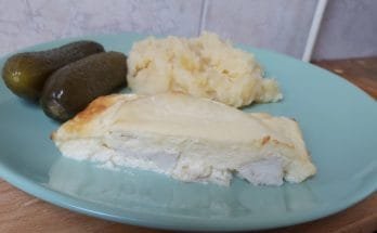 sajtos tejfölös csirkemell sütőben