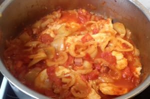 lecsós csirkemell lábosban