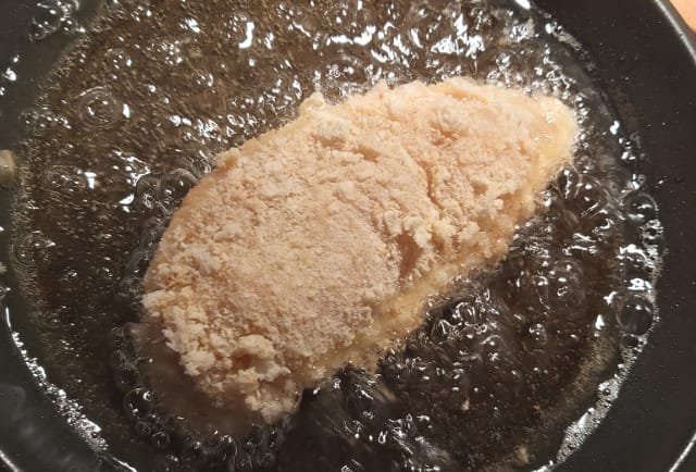 kijevi csirkemell sütése