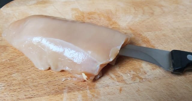 kijevi csirkemell töltése