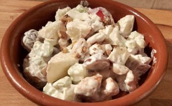 waldorf saláta csirkével