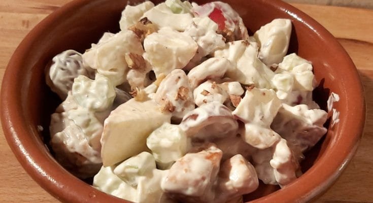 waldorf saláta csirkével