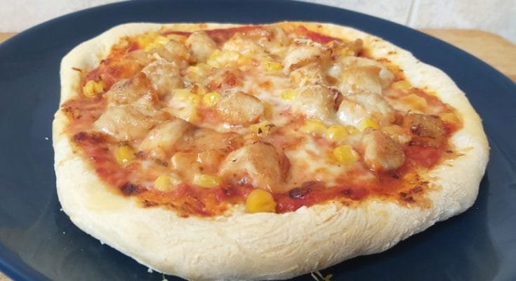 kukoricás csirkés pizza