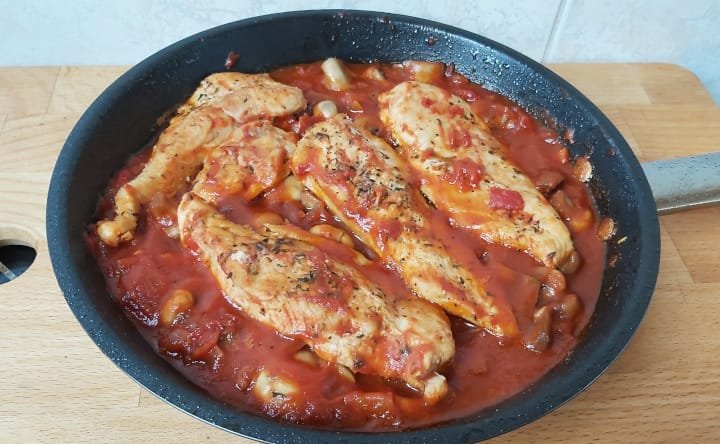 marengói csirke serpenyőben