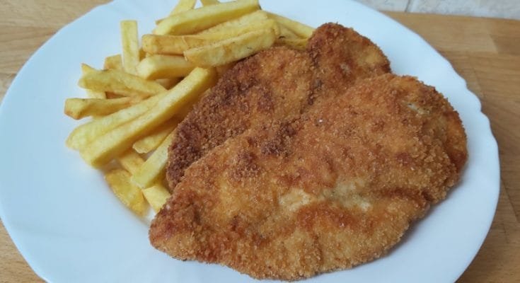 rántott csirkemell sült krumplival