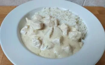 tejszínes mézes mustáros csirkemell csíkok rizzsel