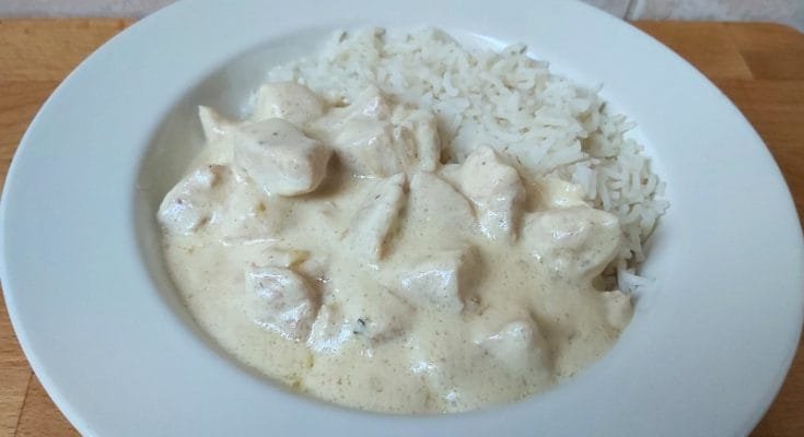 tejszínes mézes mustáros csirkemell csíkok rizzsel