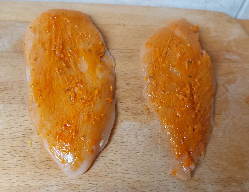 cigánypecsenye csirkemellből pácolása