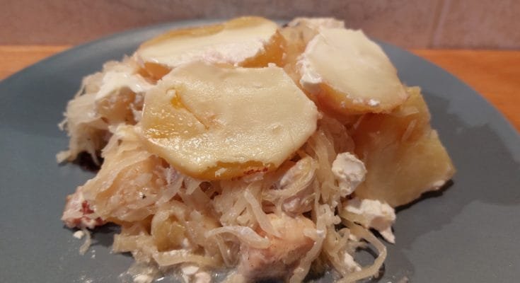 rakott csirkemell savanyú káposztával krumplival