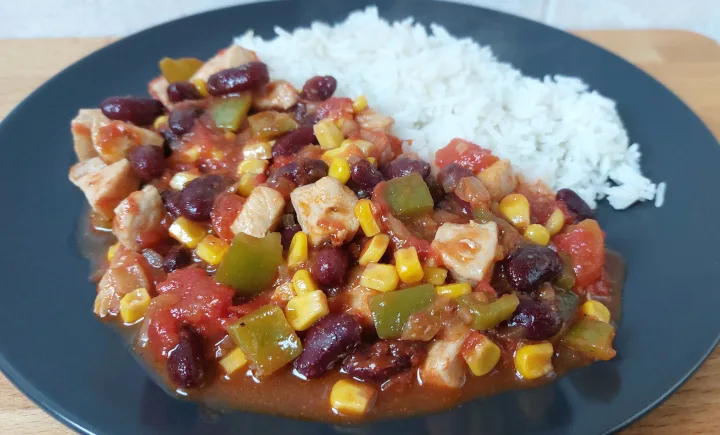 mexikói csirkeragu rizzsel