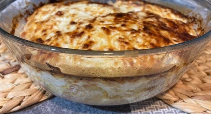 sajtos baconos tejszínes csirkemell sütőben