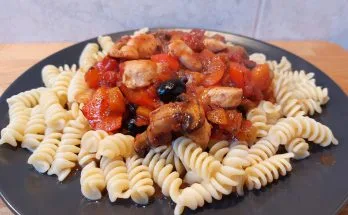 cacciatore csirkemell tésztával