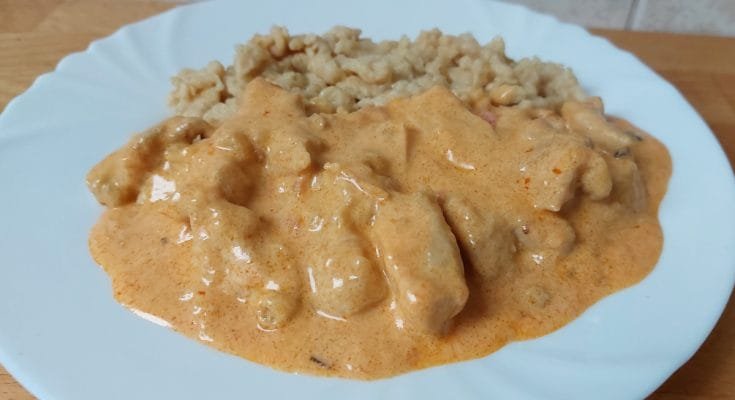 tejfölös csikós tokány galuskával