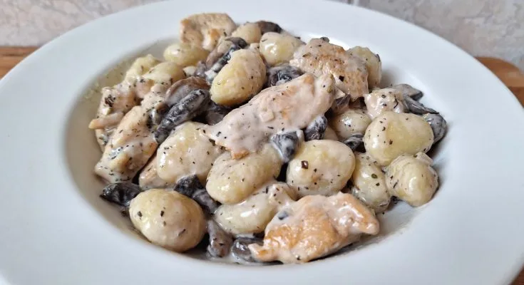 tejszínes gombás csirkés gnocchi recept