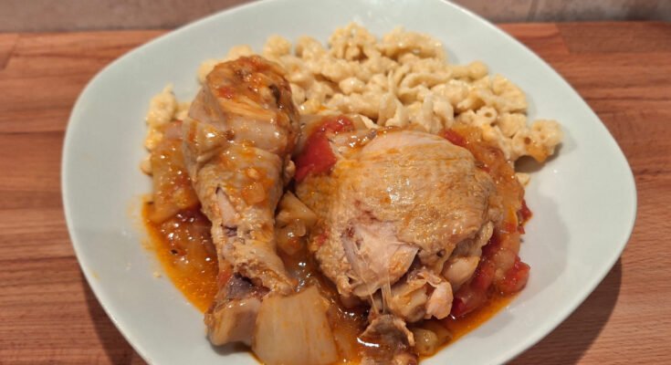 lecsós csirkecomb nokedlivel